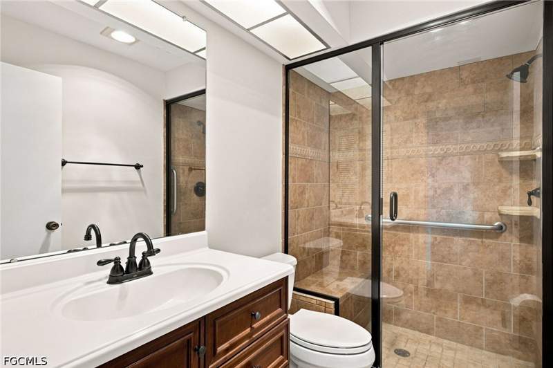 2 bedroom SingleFamilyResidence at 1251 S Brandywine Cir, Brandywine, Fort Myers — photo 3