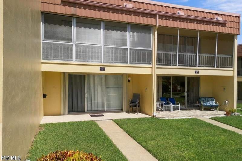 2 bedroom Townhouse at 1604 SE 28th Ter 24, Del Prado Park Townhouses Condo, Cape Coral — photo 2