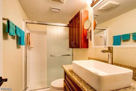 4906 Victoria Dr 413, Cape Coral FL - photo 14 of 27