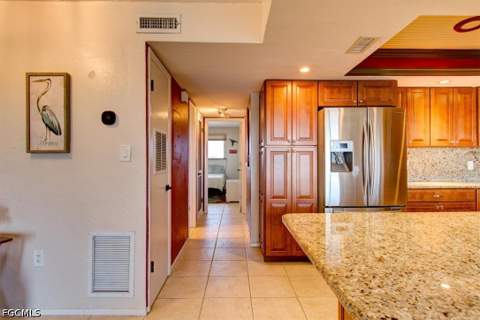 4906 Victoria Dr 413, Cape Coral FL - photo 17 of 27