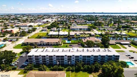 4906 Victoria Dr 413, Cape Coral FL - photo 24 of 27