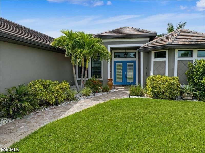 3 bedroom SingleFamilyResidence at 2330 NW 39th Ave, Cape Coral, Cape Coral — photo 3