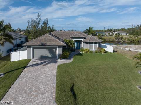2330 NW 39th Ave, Cape Coral FL - photo 6 of 41
