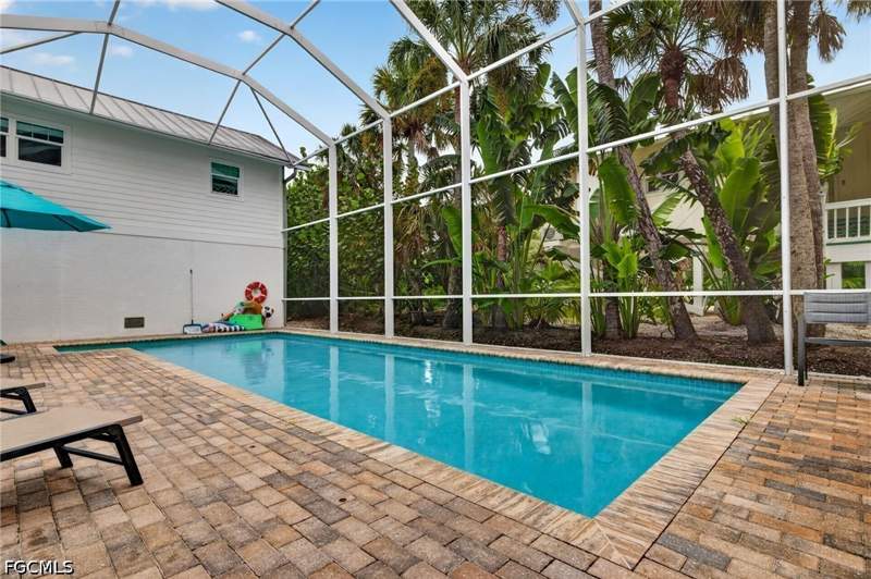 3 bedroom SingleFamilyResidence at 721 Cardium St, Sanibel Shores, Sanibel — photo 3