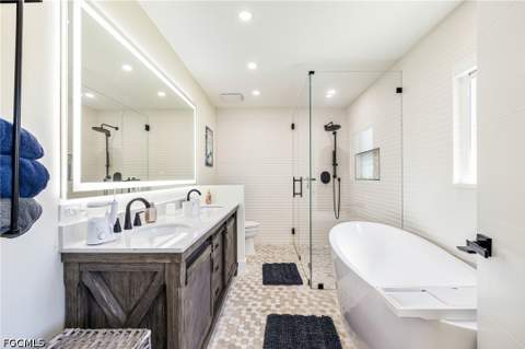 1574 Ricardo Ave, Fort Myers FL - photo 23 of 51