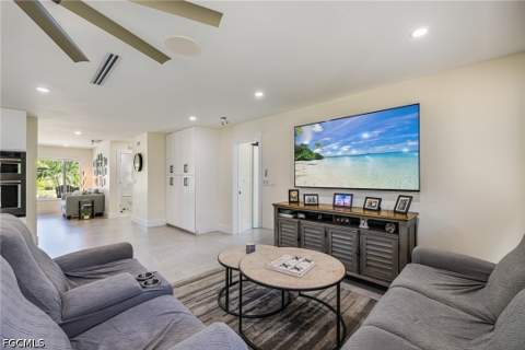 1574 Ricardo Ave, Fort Myers FL - photo 7 of 51