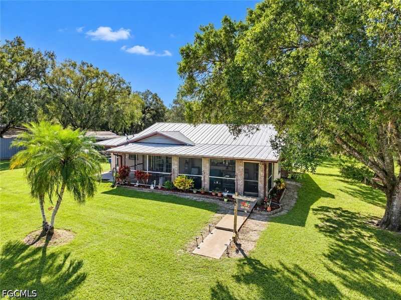 2 bedroom SingleFamilyResidence at 4419 Loblolly Bay Rd, Muse, Labelle — photo 1