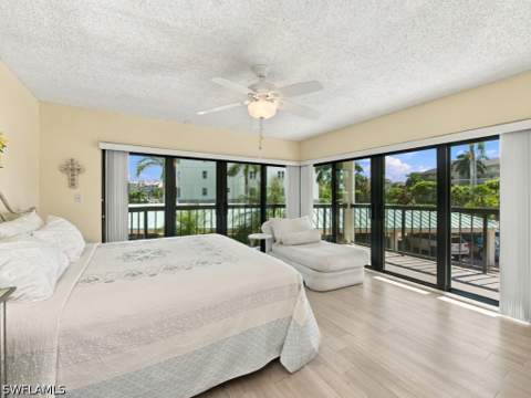 845 Collier Ct 203, Marco Island FL - photo 14 of 34