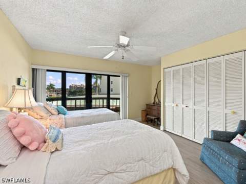845 Collier Ct 203, Marco Island FL - photo 17 of 34