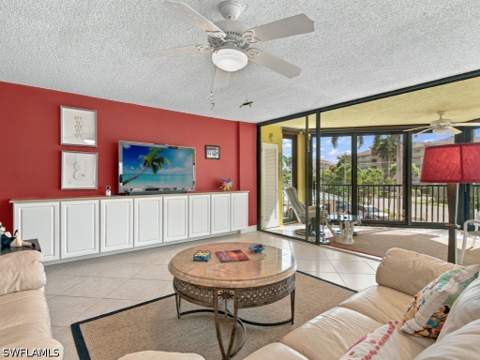 845 Collier Ct 203, Marco Island FL - photo 8 of 34