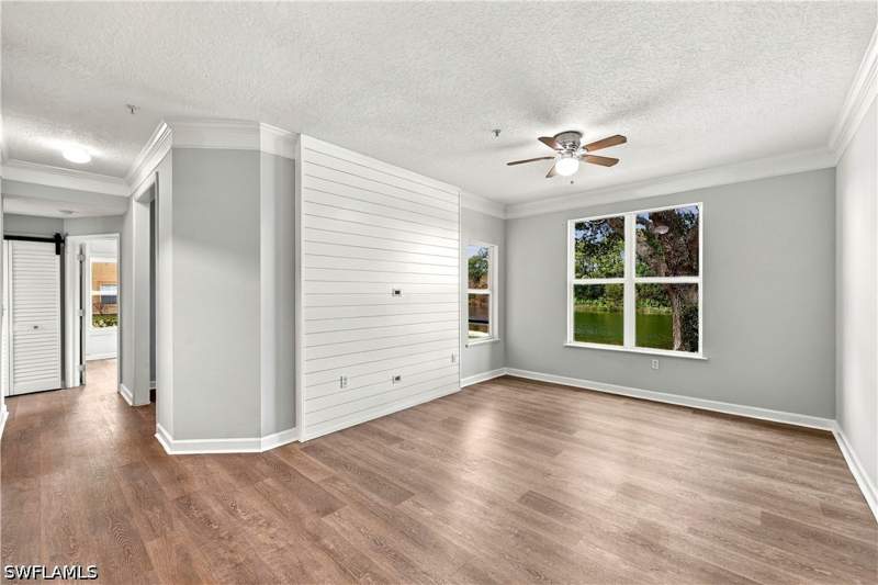 1 bedroom Condominium at 11520 Villa Grand 1020, Royal Greens, Fort Myers — photo 2
