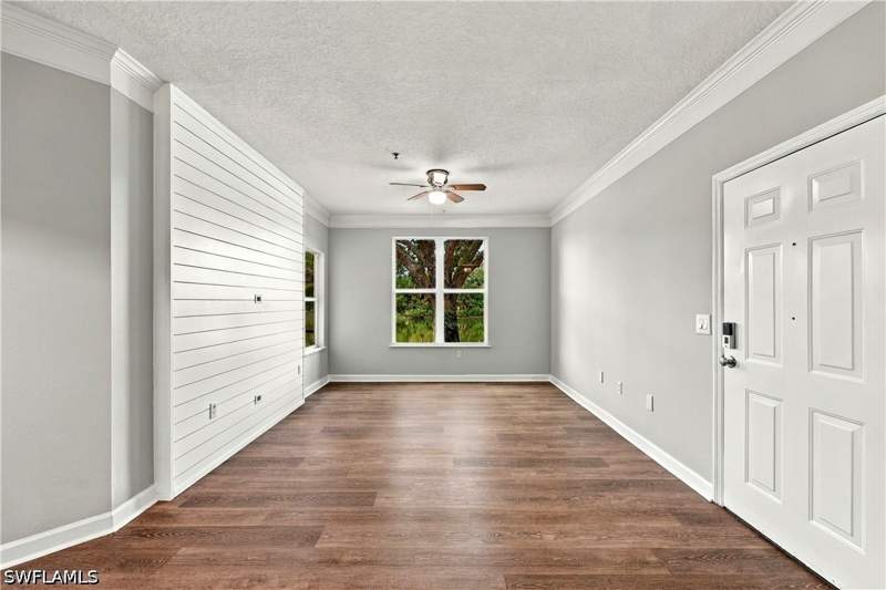 1 bedroom Condominium at 11520 Villa Grand 1020, Royal Greens, Fort Myers — photo 4