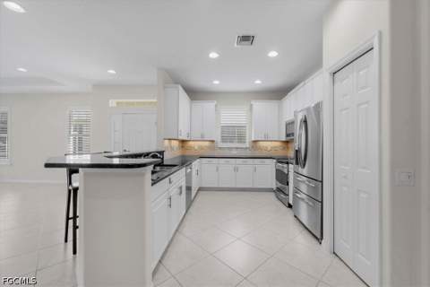 15029 Sea Crest Blvd, Fort Myers FL - photo 14 of 75