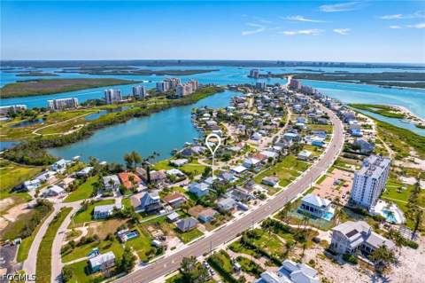 7842 Buccaneer Dr, Fort Myers Beach FL - photo 11 of 48