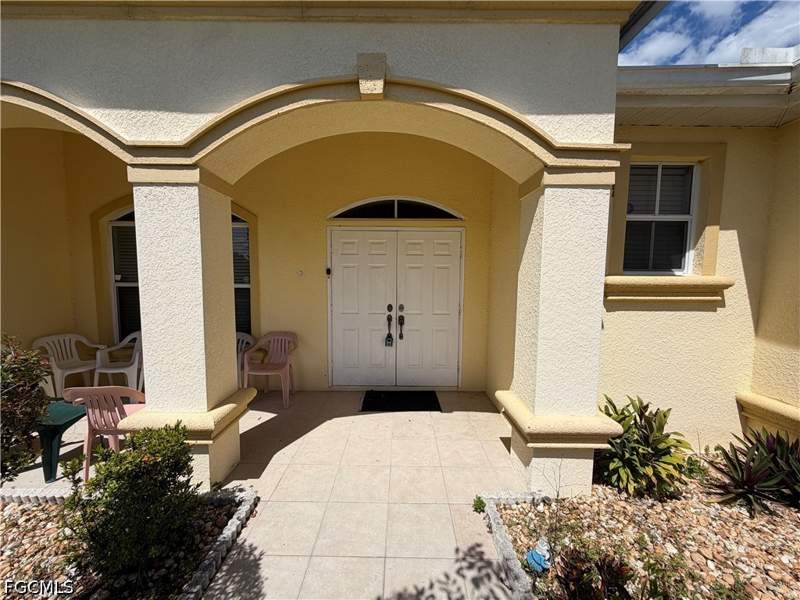 4 bedroom SingleFamilyResidence at 269 Bethany Home Dr, Bethany Trace, Lehigh Acres — photo 2