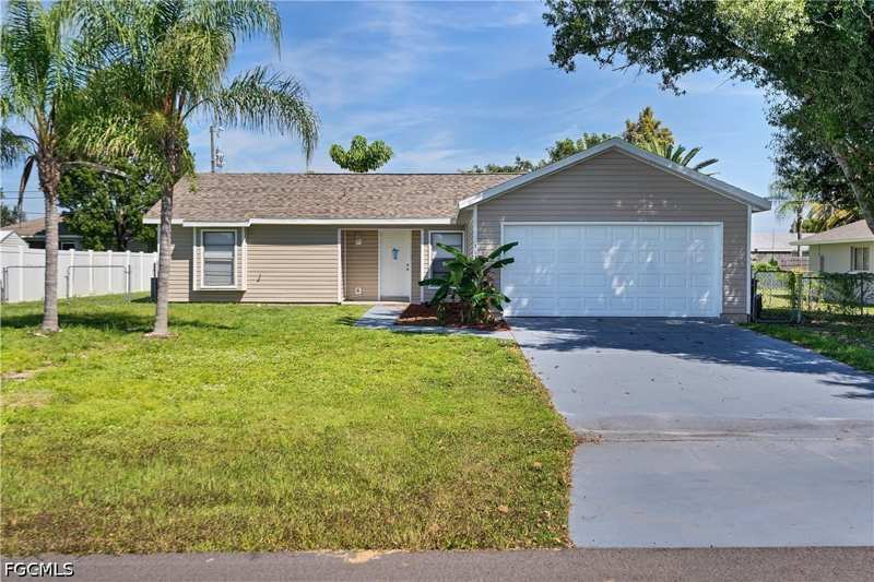 3 bedroom SingleFamilyResidence at 317 NE 10th St, Cape Coral, Cape Coral — photo 1