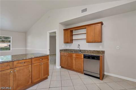 317 NE 10th St, Cape Coral FL - photo 12 of 20