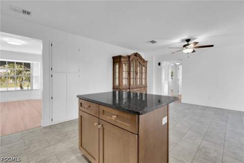 502 Parkside St, Lehigh Acres FL - photo 14 of 37