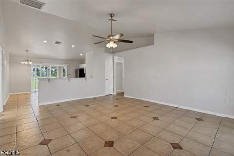 2035 NE 8th Pl, Cape Coral FL - photo 8 of 17