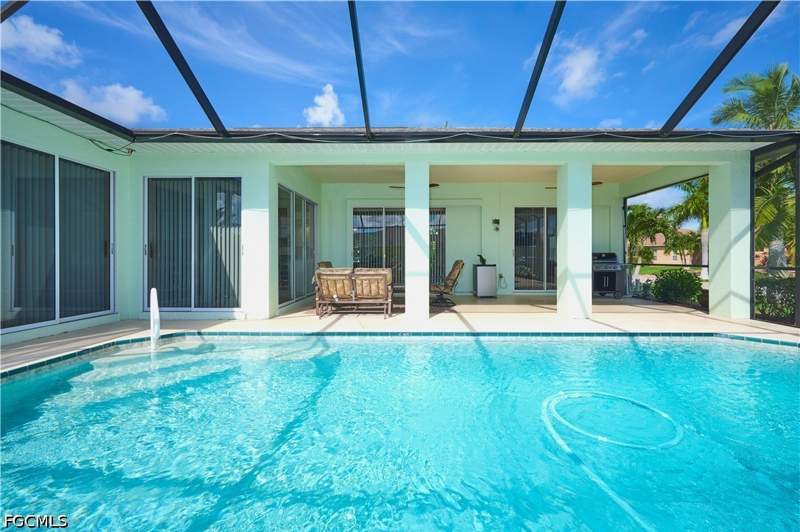 2 bedroom SingleFamilyResidence at 3903 SW 1st Pl, Cape Coral, Cape Coral — photo 5