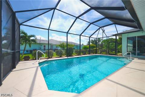 3903 SW 1st Pl, Cape Coral FL - photo 7 of 42