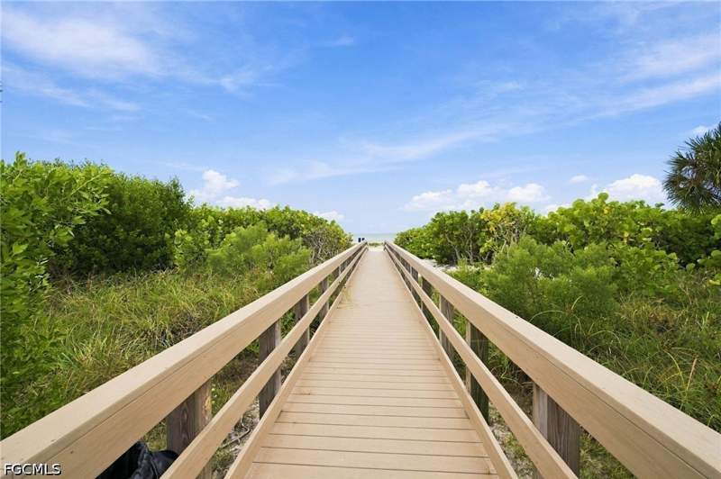 2 bedroom Condominium at 1299 Middle Gulf Dr 223, Compass Point Condo, Sanibel — photo 3