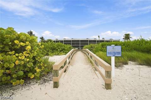 1299 Middle Gulf Dr 223, Sanibel FL - photo 6 of 42