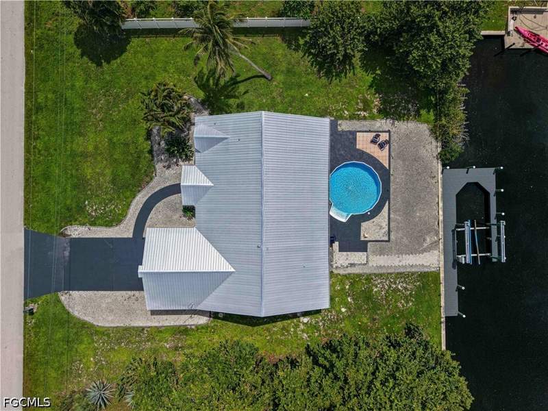 3 bedroom SingleFamilyResidence at 1106 SE 23rd Pl, Cape Coral, Cape Coral — photo 4