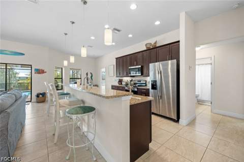 2704 SW 4th Pl, Cape Coral FL - photo 12 of 58