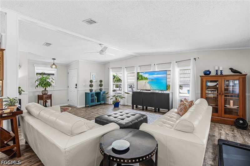 2 bedroom ManufacturedHome at 4971 Porky Ln S, Pine Island Cove, St James City — photo 1