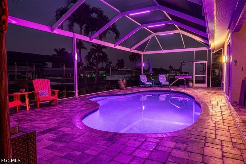 3 bedroom SingleFamilyResidence at 2031 Cornwallis Pkwy, Cape Coral, Cape Coral — photo 3
