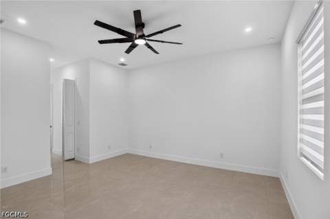 2903 Hanna Ave N, Lehigh Acres FL - photo 10 of 37
