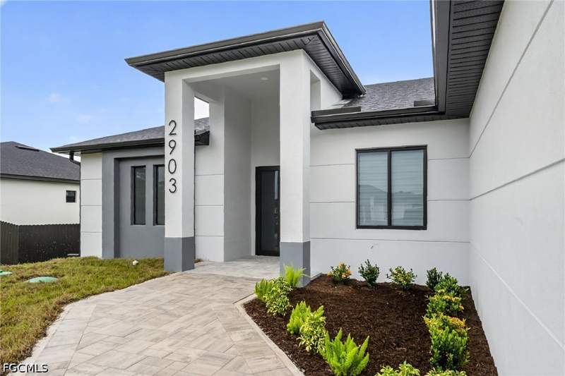 4 bedroom SingleFamilyResidence at 2903 Hanna Ave N, Lehigh Acres, Lehigh Acres — photo 2