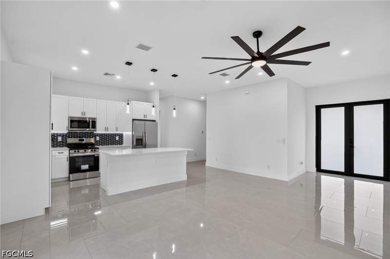 4 bedroom SingleFamilyResidence at 2903 Hanna Ave N, Lehigh Acres, Lehigh Acres — photo 5