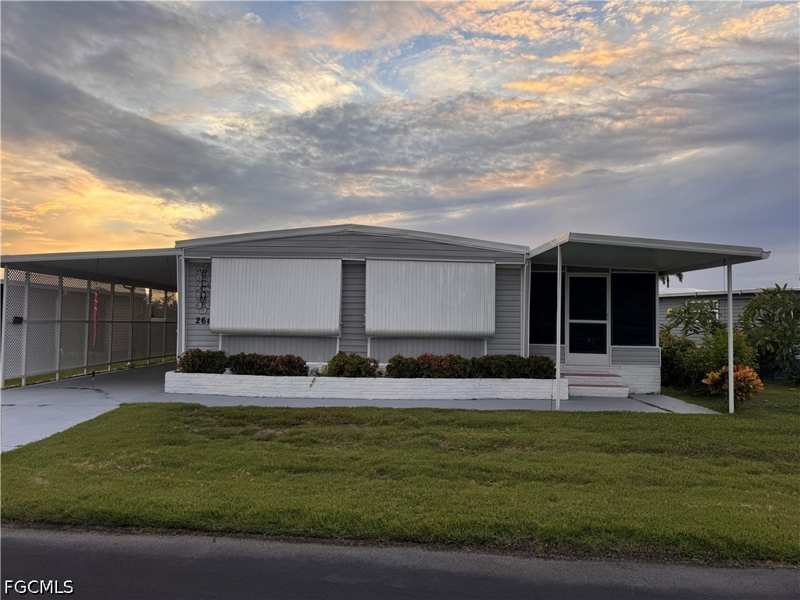 2 bedroom ManufacturedHome at 264 Shoreland Dr, Orange Harbor Mobile Home Park, Fort Myers — photo 1