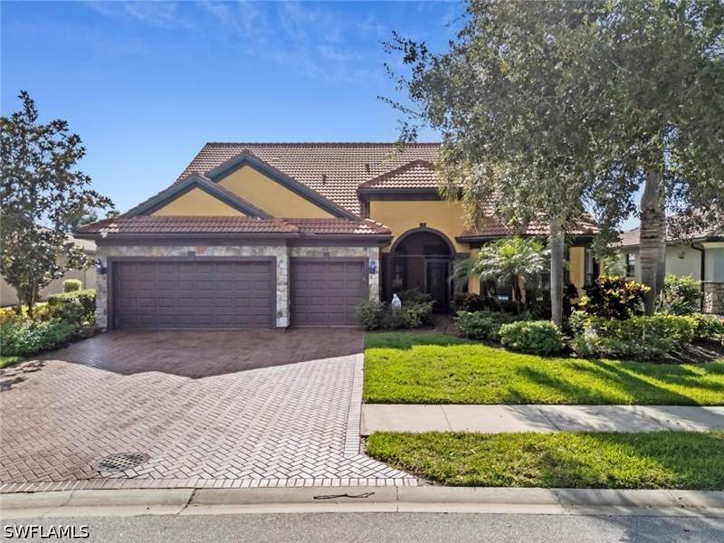 4 bedroom SingleFamilyResidence at 6447 Rushmore Rd, Del Webb, Ave Maria — photo 4
