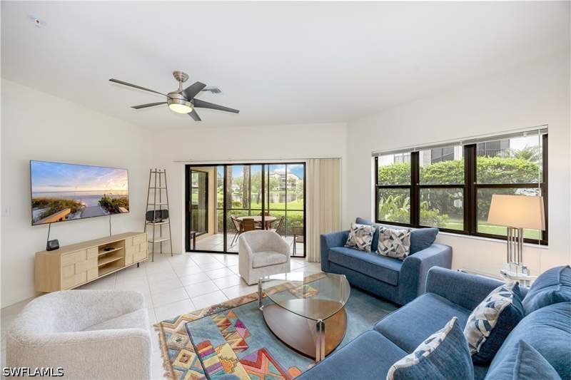 3 bedroom Condominium at 195 Vintage Cir 104, Concord, Naples — photo 5