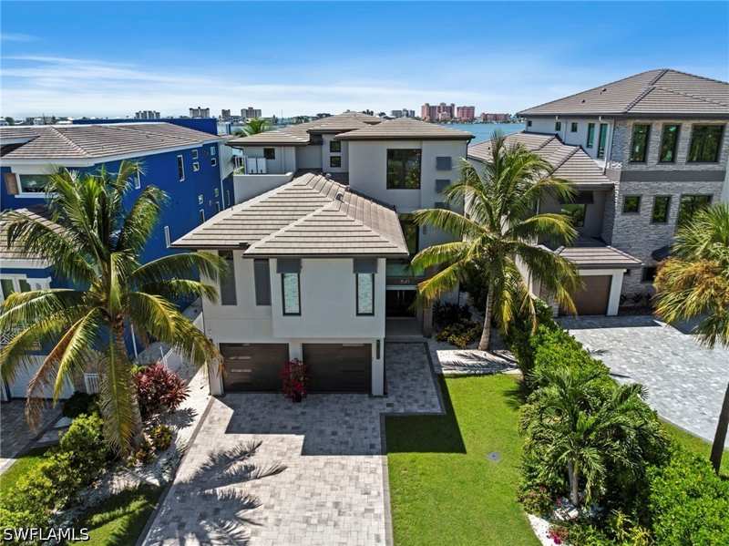 4 bedroom SingleFamilyResidence at 841 San Carlos Dr, Hidden Harbor, Fort Myers Beach — photo 1