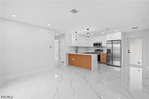 755 Fleming Ave S, Lehigh Acres FL - photo 9 of 33