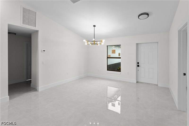 4 bedroom SingleFamilyResidence at 801 Williams Ave, Lehigh Acres, Lehigh Acres — photo 3