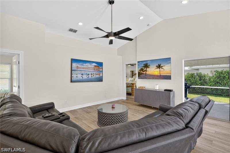 3 bedroom SingleFamilyResidence at 11055 Longshore Way W, Longshore Lake, Naples — photo 5