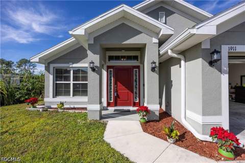 1911 Lemona Ave, Lehigh Acres FL - photo 14 of 34