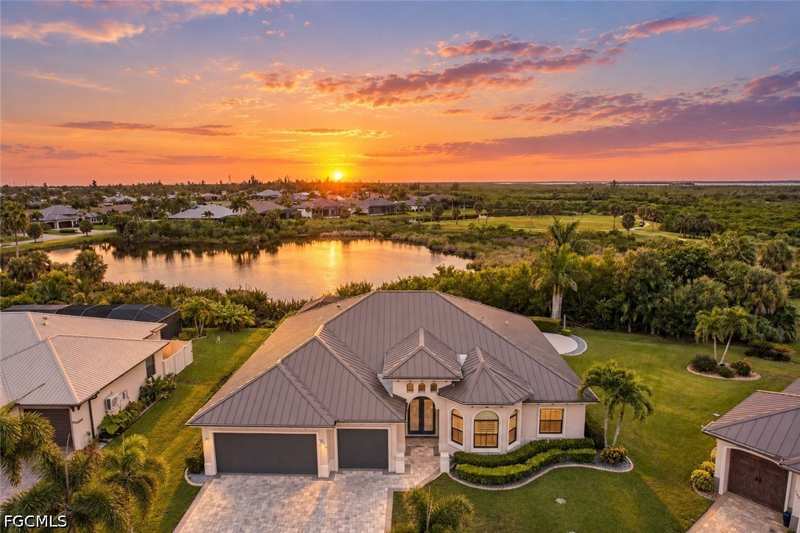 5 bedroom SingleFamilyResidence at 16815 Prince Phillip Ct, Cape Royal, Cape Coral — photo 1