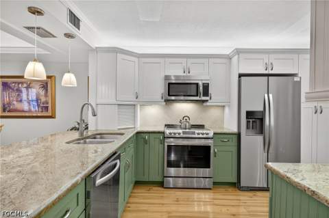 200 Periwinkle Way 232, Sanibel FL - photo 9 of 31