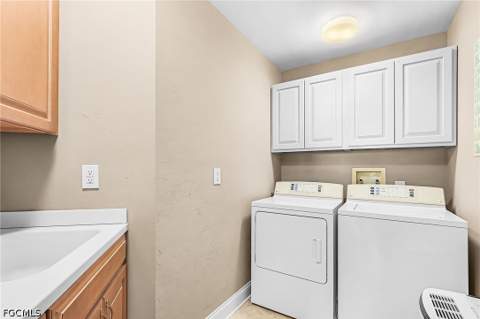 4137 Bay Beach Ln 522, Fort Myers Beach FL - photo 19 of 41