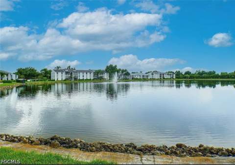 4701 Lakeside Club Blvd 18, Fort Myers FL - photo 10 of 17