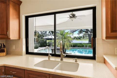 1924 Empress Ct, Naples FL - photo 12 of 47