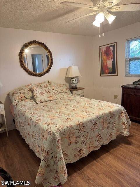 3 bedroom SingleFamilyResidence at 5060 31st Pl SW, Golden Gate City, Naples — photo 3