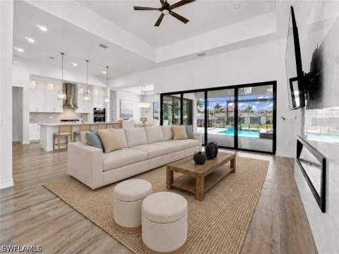 5322 Bayshore Ave, Cape Coral FL - photo 6 of 47