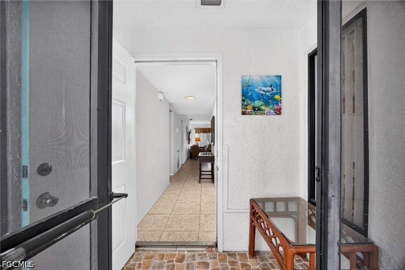 2 bedroom Condominium at 1780 Augusta Dr 101, Seven Lakes, Fort Myers — photo 4